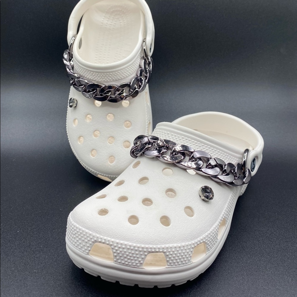 Crocs Classic Metallic Grey Chain Charms Set